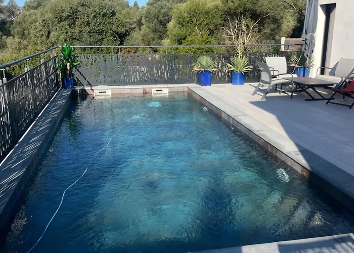 펜션 Avec Piscine Au Calme A *
