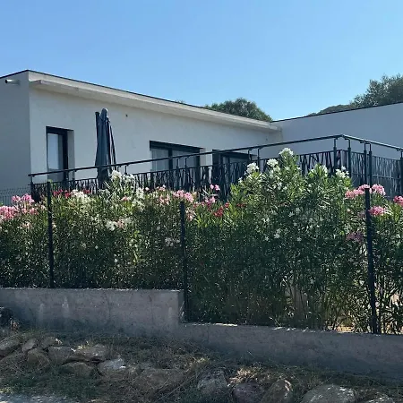 Сasa de vacaciones Piscine A Entre Et Montagne *