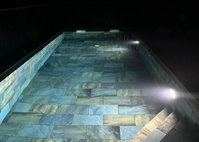 Magnifique Au Calme Avec Superbe Piscine * 菲加里